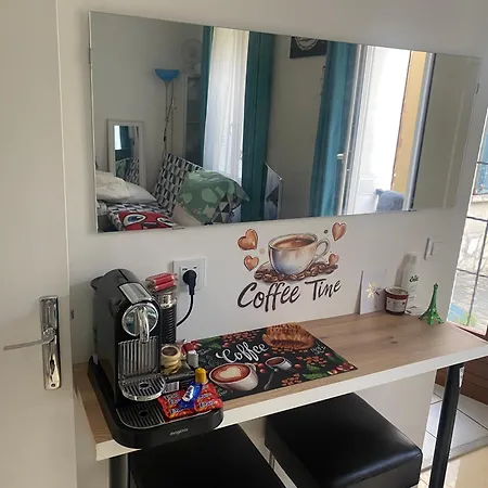 Appartement Paris Sud-porte De Mignon T2 250 M De Paris Gentilly